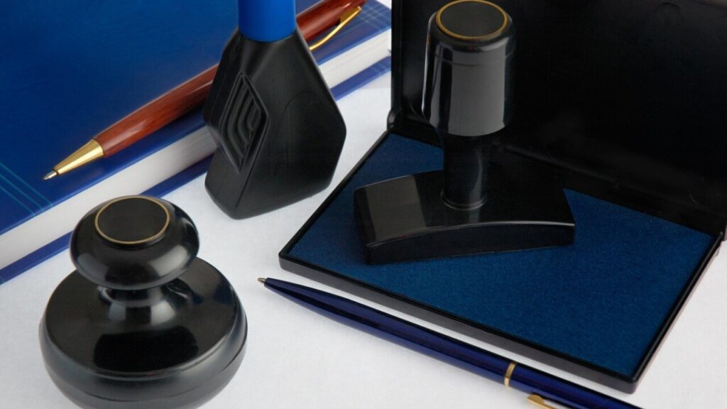 Télécharger le formulaire renouvellement titre de séjour 10 ans PDF gratuit