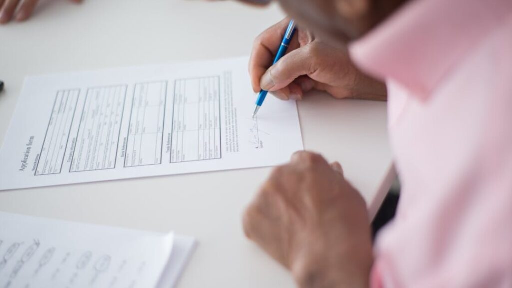 Formulaire de demande de carte de séjour retraité PDF - téléchargement gratuit